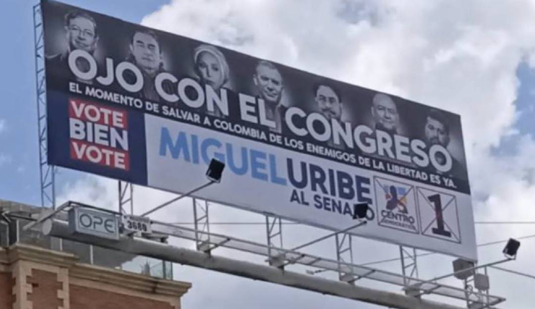 La sanción también se aplicó al aspirante al Senado Alberto Ramírez, por deslegitimar un sector político y afectar los derechos de los ciudadanos. La sanción también se aplicó al aspirante al Senado Alberto Ramírez, por deslegitimar un sector político y afectar los derechos de los ciudadanos.