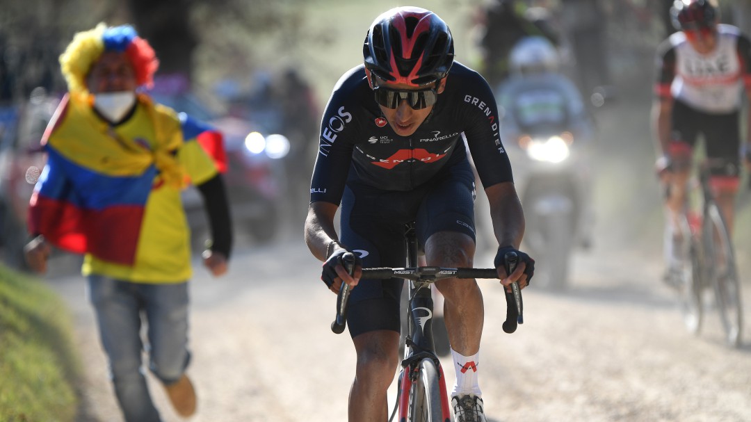 Egan Bernal no evitó lamentarse al ver la Strade Bianche: "Me la perdí"