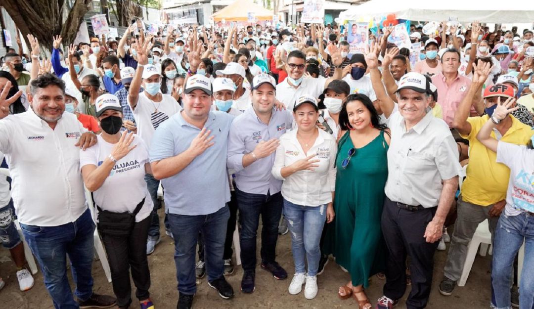En el encuentro, Zuluaga se refirió al alza de precios y aseguró que de llegar a ser presidente otorgará créditos con tasas de interés de cero En el encuentro, Zuluaga se refirió al alza de precios y aseguró que de llegar a ser presidente otorgará créditos con tasas de interés de cero