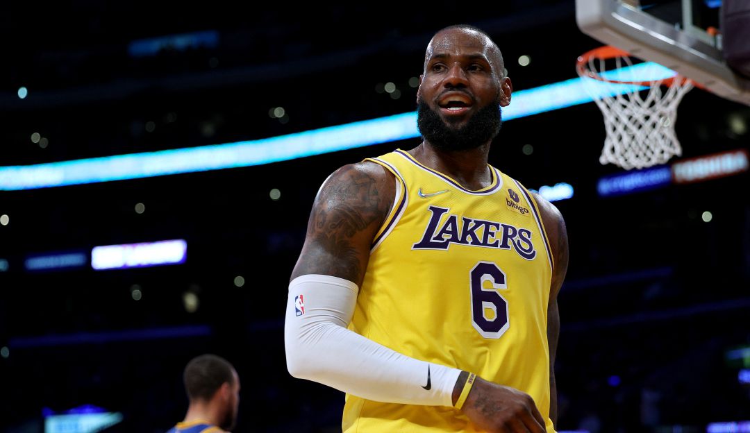 LeBron James LeBron James