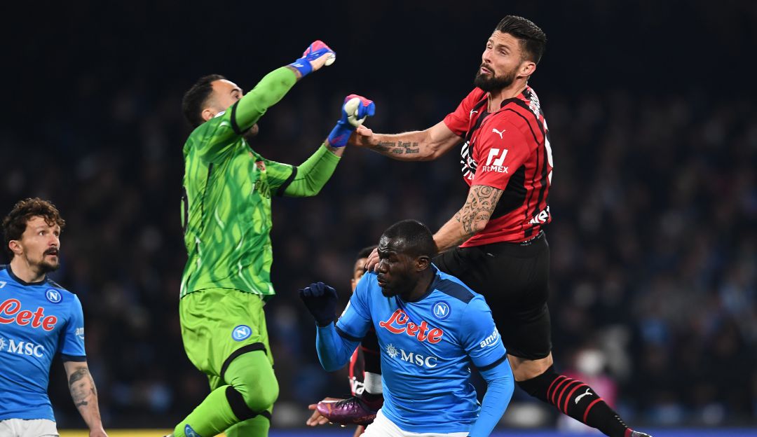 David Ospina con el Napoli frente al Milan. David Ospina con el Napoli frente al Milan.