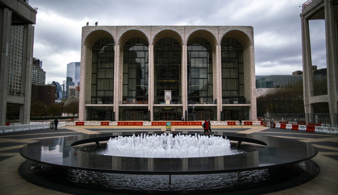 The Metropolitan Opera House The Metropolitan Opera House