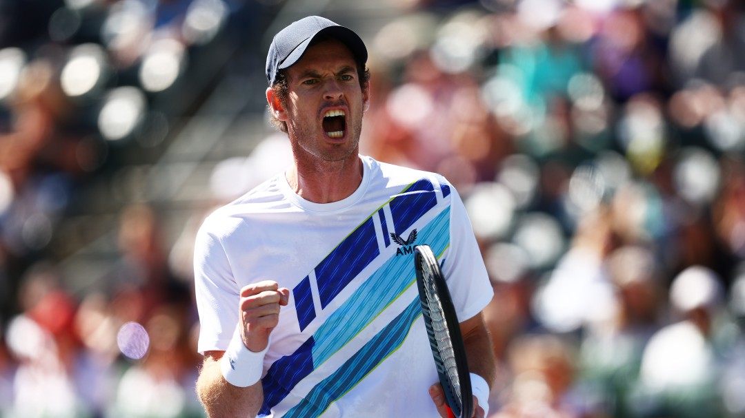 Andy Murray gana en Indian Wells y celebra su victoria 700 como profesional