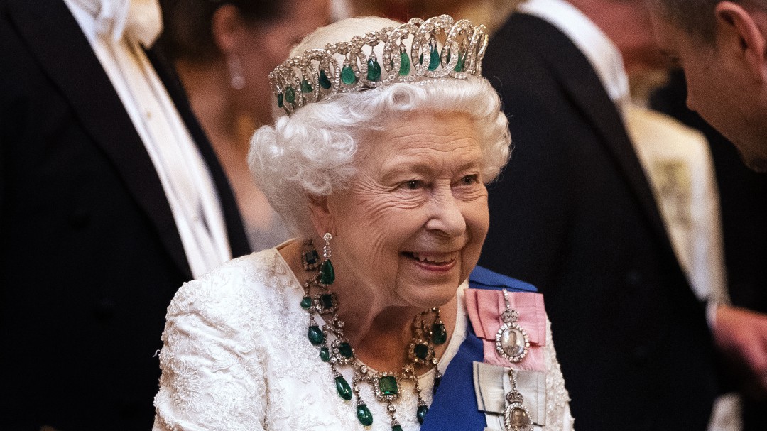 La reina Isabel II cancela su primera aparición pública en meses