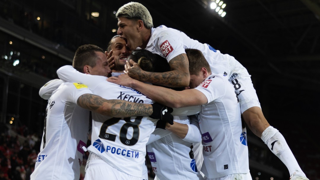 Carrascal marca su primer gol con el CSKA Moscú