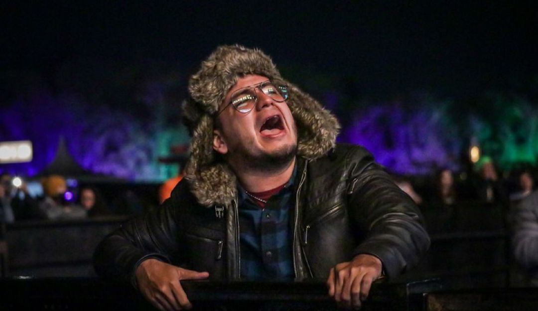 Dolor y lágrimas en homenaje que rindió el Estéreo al fallecido baterista Dolor y lágrimas en homenaje que rindió el Estéreo al fallecido baterista