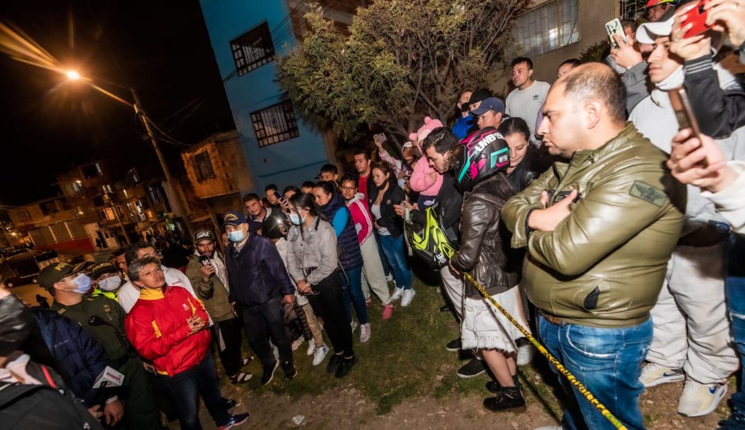La Personería de Bogotá confirmó la muerte de un menor de 12 años producto del acto terrorista en las últimas horas en Ciudad Bolívar. La Personería de Bogotá confirmó la muerte de un menor de 12 años producto del acto terrorista en las últimas horas en Ciudad Bolívar.