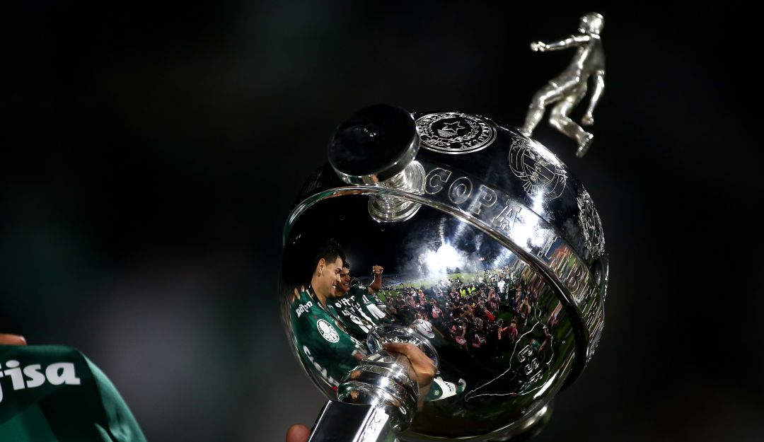 Trofeo de la Conmebol Libertadores Trofeo de la Conmebol Libertadores