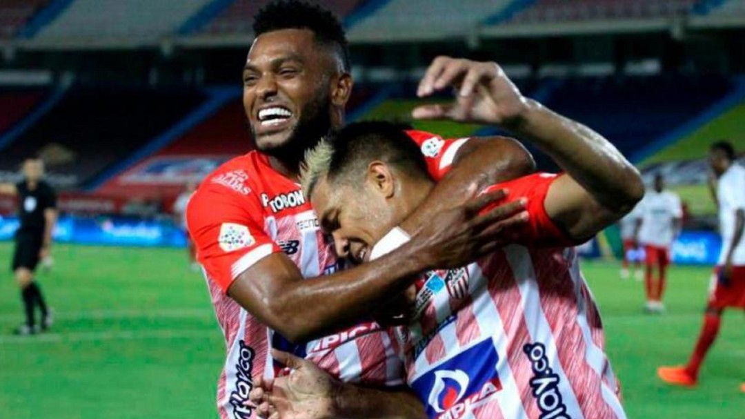 Teófilo Gutiérrez y Miguel Borja dejan en la cancha sus diferencias