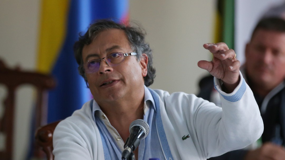 "Ni en pesadillas se nos ocurre rebajar la pena a los corruptos": Petro