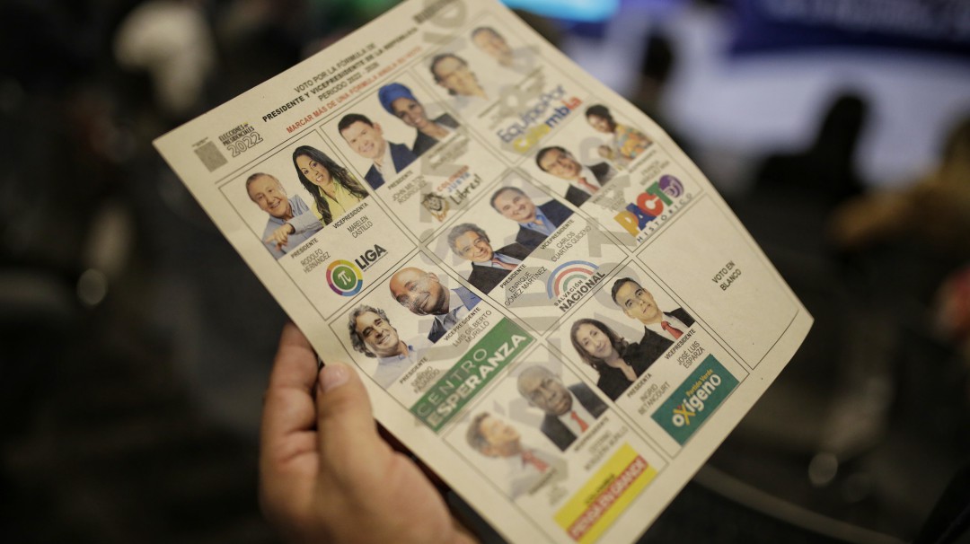 4 de 8 candidatos no han reportado datos sobre financiación de campañas