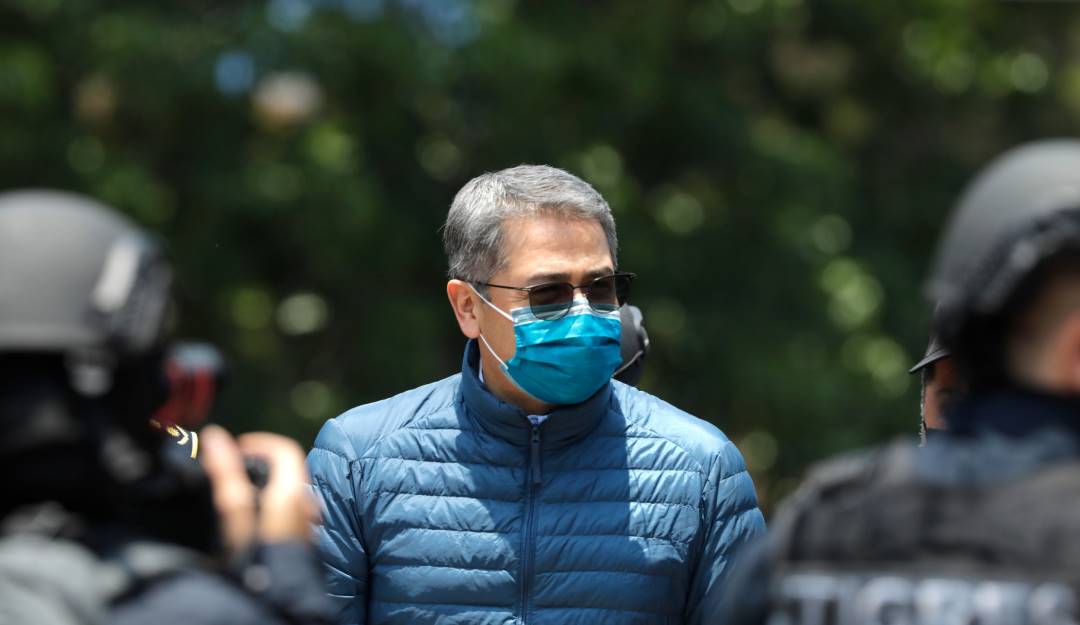 El expresidente hondureño, Juan Orlando Hernández, previo a su extradición a Estados Unidos. Foto: Getty El expresidente hondureño, Juan Orlando Hernández, previo a su extradición a Estados Unidos. Foto: Getty