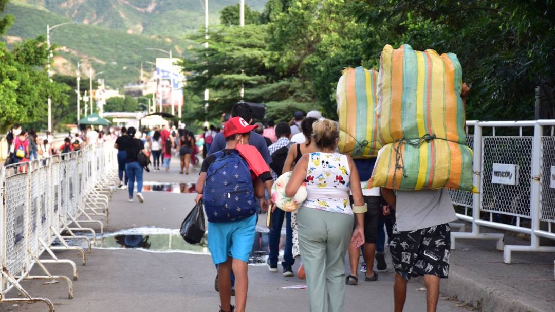Migración Colombia levantará medida de pico y cédula en frontera con Venezuela