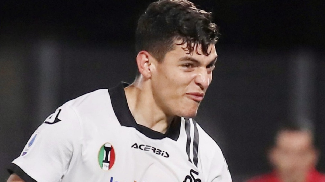 Golazo de Kevin Agudelo en derrota del Spezia ante la Lazio