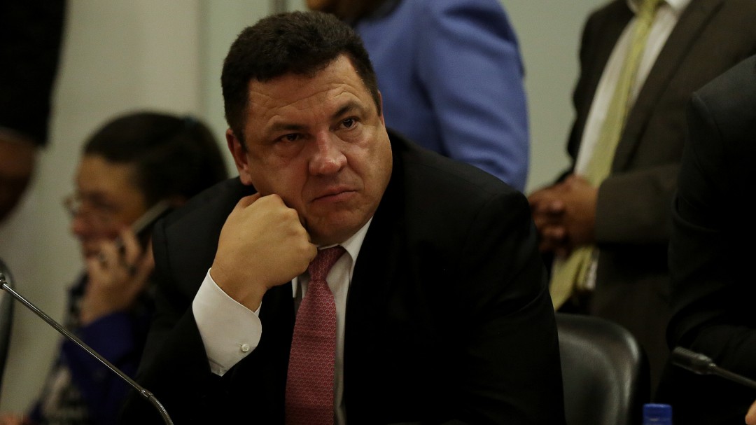 Senador Pinto dice que no es la persona que mencionó alias ‘Otoniel’ en JEP