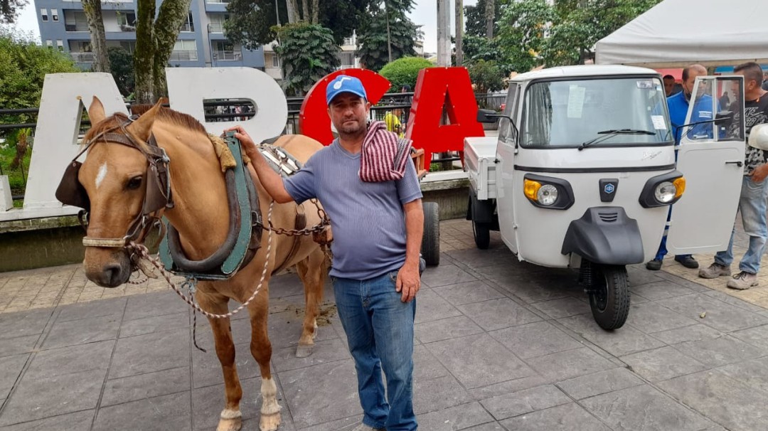 Calarcá y Circasia avanzan en sustitución de vehículos de tracción animal