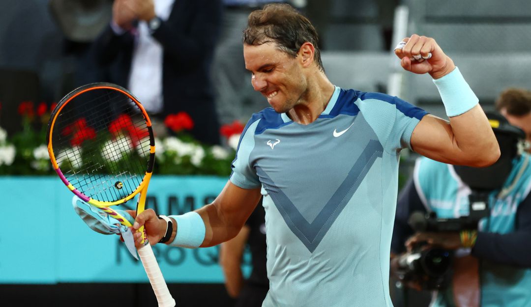 Rafael Nadal celebra su victoria en su estreno en Madrid. Rafael Nadal celebra su victoria en su estreno en Madrid.