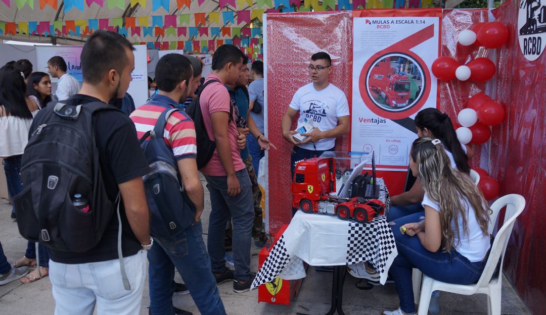 Feria de Emprendimiento Feria de Emprendimiento