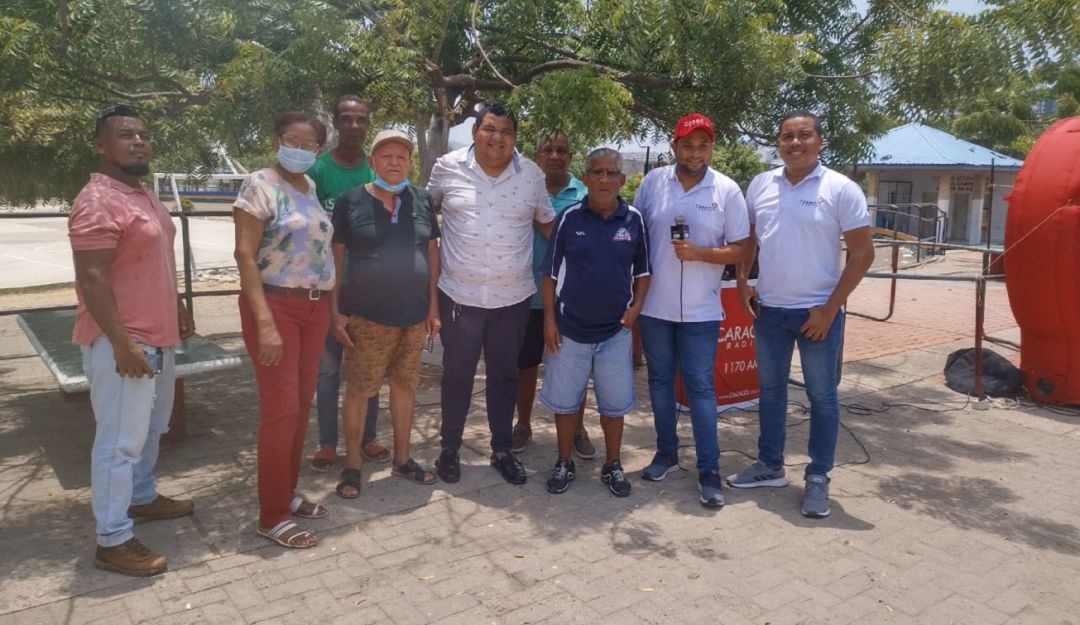 Vecinos de la urbanización pidieron el canal de aguas pluviales, un CAI de policía, inversión en el estadio y control al espacio público Vecinos de la urbanización pidieron el canal de aguas pluviales, un CAI de policía, inversión en el estadio y control al espacio público