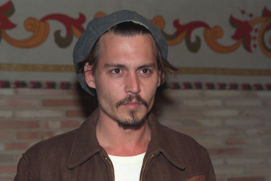 Johnny Depp en su juventud Johnny Depp en su juventud