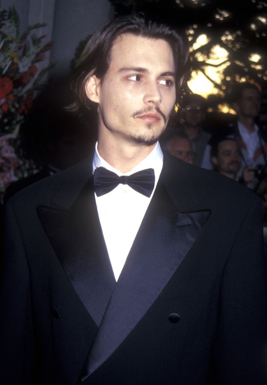 Johnny Depp en su juventud Johnny Depp en su juventud