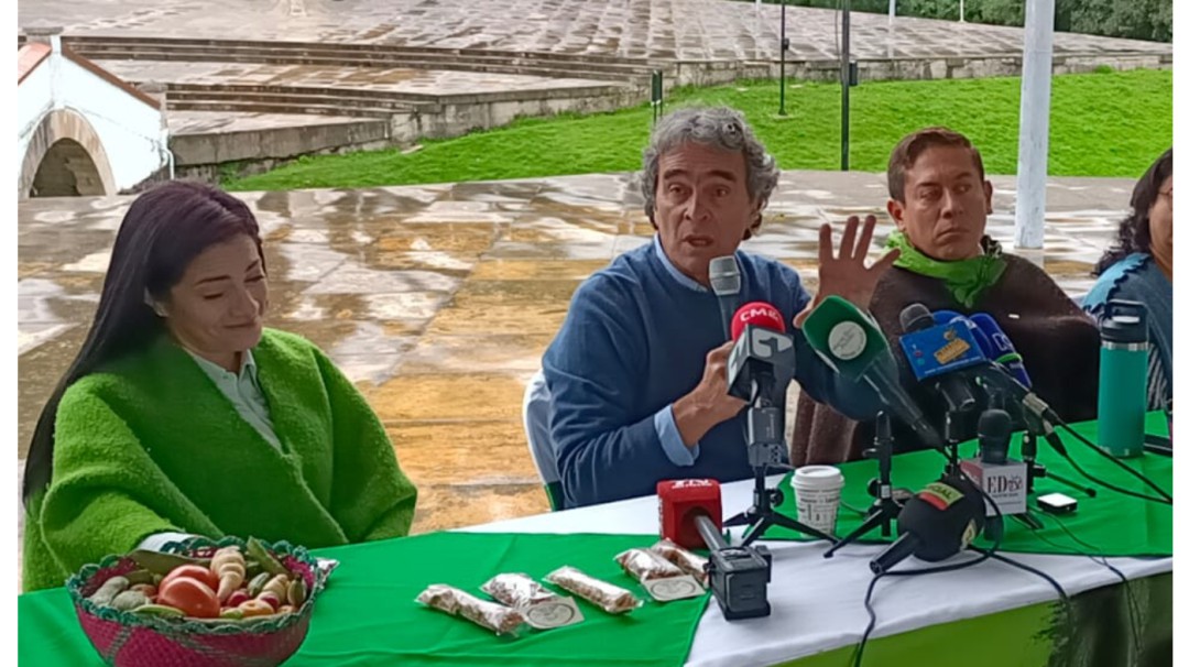 "No hemos sido capaces como país de enfrentar al Clan del Golfo": Fajardo