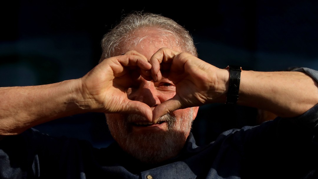 Lula da Silva lanzó su candidatura para las elecciones en Brasil