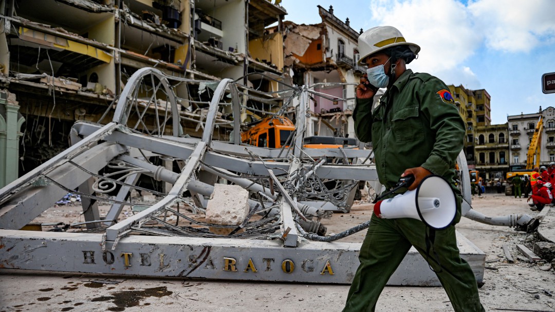 Aumentan a 32 los muertos tras explosión de hotel en La Habana