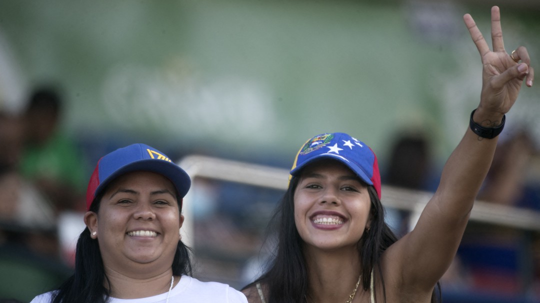 ¿Cómo impulsar la integración de mujeres venezolanas en Colombia?