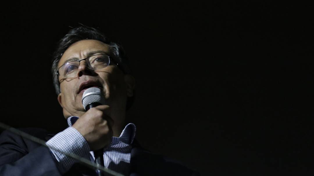 Debido al "trajín de la campaña", Petro suspende actividades por regiones