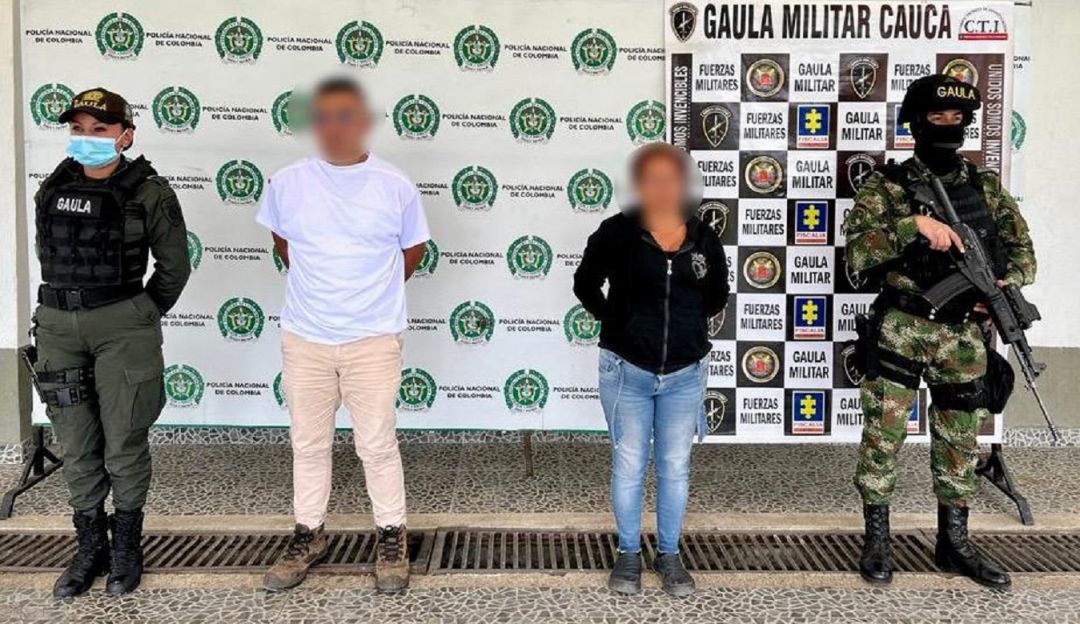A través de perfiles falsos en Facebook, estas personas engañaban a sus víctimas, de quienes obtenían contenido sexual A través de perfiles falsos en Facebook, estas personas engañaban a sus víctimas, de quienes obtenían contenido sexual