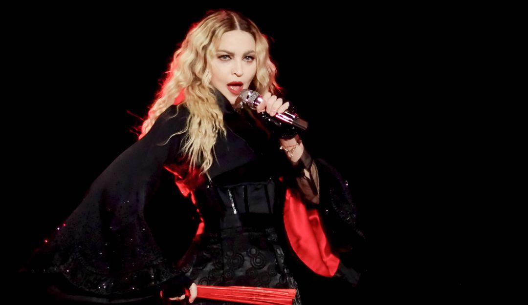 Madonna venderá NFTs donde sale desnuda y dando a luz un árbol Madonna venderá NFTs donde sale desnuda y dando a luz un árbol