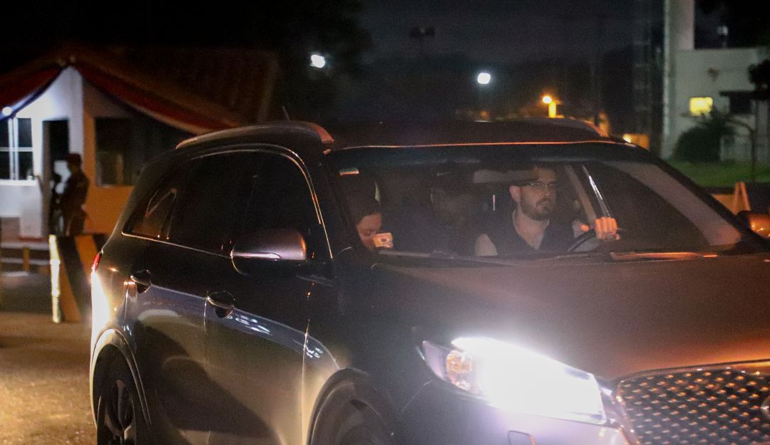 La esposa del fiscal Pecci, Claudia Aguilera, ya regresó a Asunción La esposa del fiscal Pecci, Claudia Aguilera, ya regresó a Asunción
