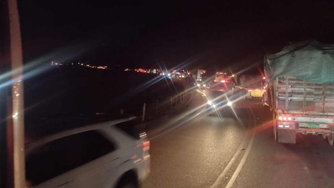 Desde Caldas informan de vías alternas ante congestión en el Alto de Letras