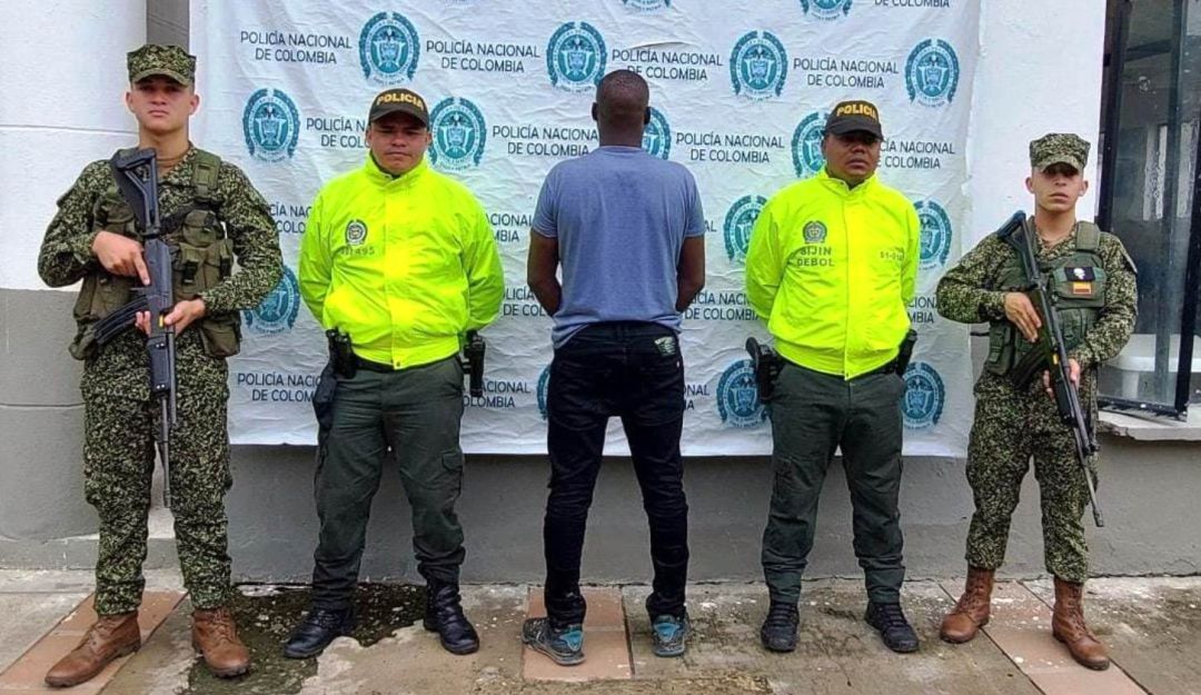 Además estaba en el cartel de los más buscados de Bolívar Además estaba en el cartel de los más buscados de Bolívar