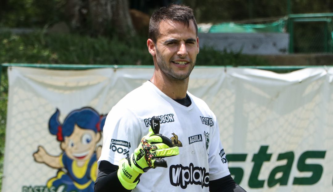 Guillermo De Amores, portero uruguayo del Deportivo Cali. Guillermo De Amores, portero uruguayo del Deportivo Cali.