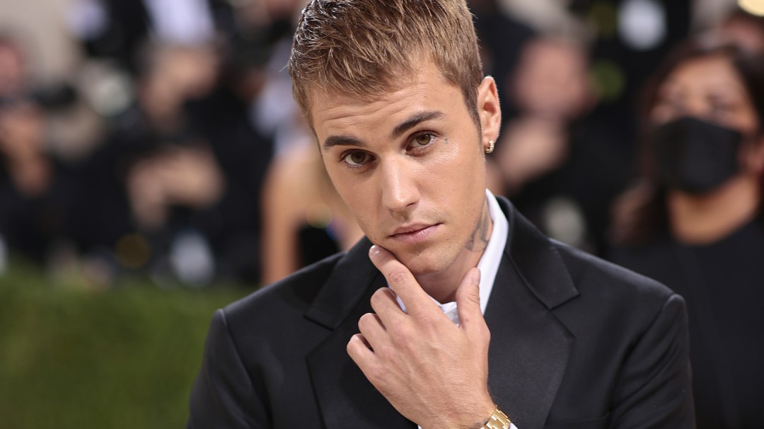 Bieber no podrá comprar más Ferraris tras haber pintado un auto de la marca