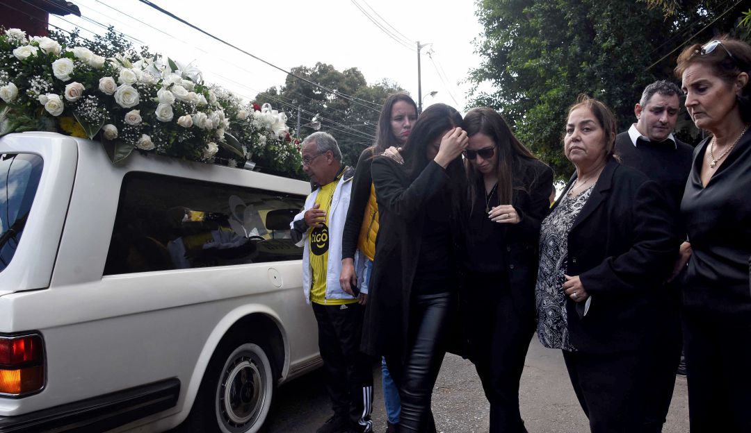 Paraguay despide al fiscal antidrogas Pecci "asesinado por su honestidad" Paraguay despide al fiscal antidrogas Pecci "asesinado por su honestidad"