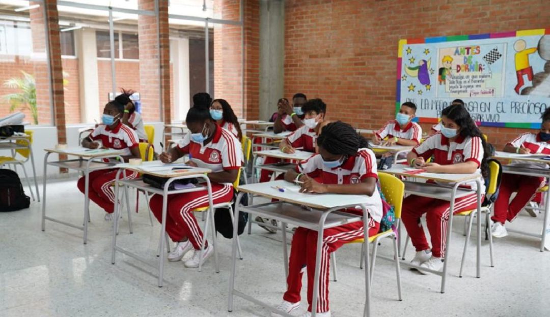 Imagen de referencia Imagen de referencia