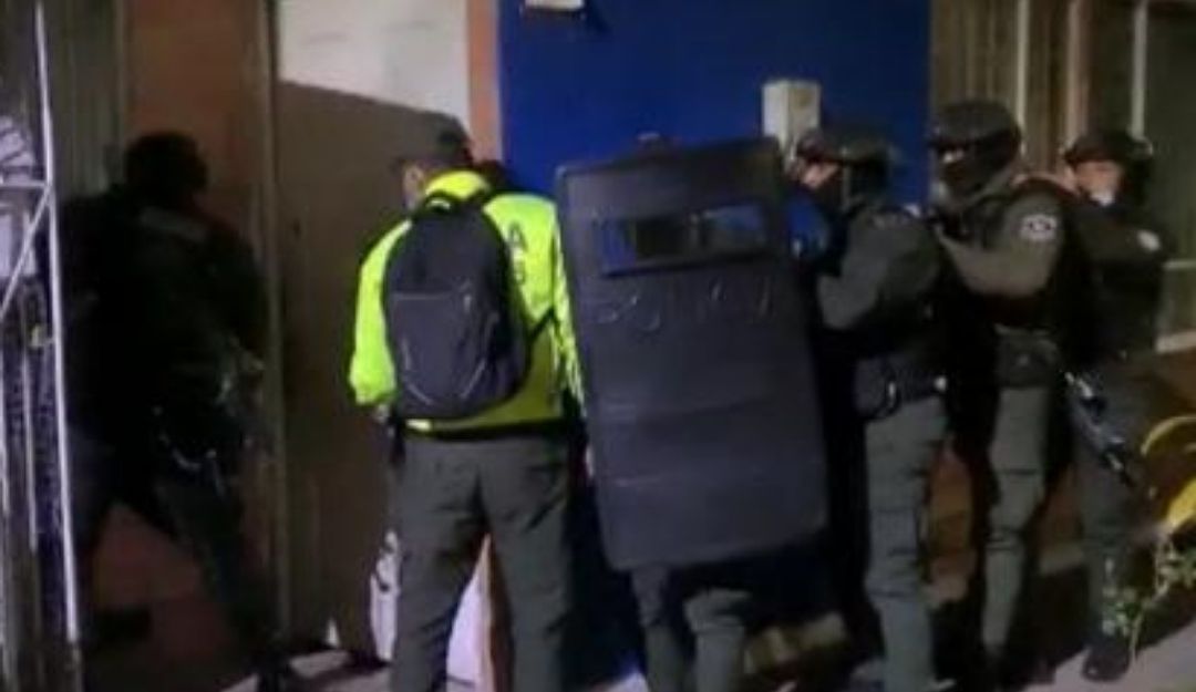 Operativo de captura de 3 mujeres que se hacían pasar como integrantes del Clan del Golfo. Operativo de captura de 3 mujeres que se hacían pasar como integrantes del Clan del Golfo.