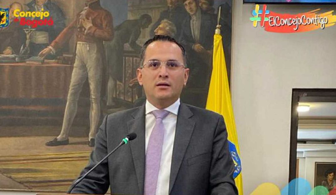 Julián Ruiz nuevo contralor distrital Julián Ruiz nuevo contralor distrital