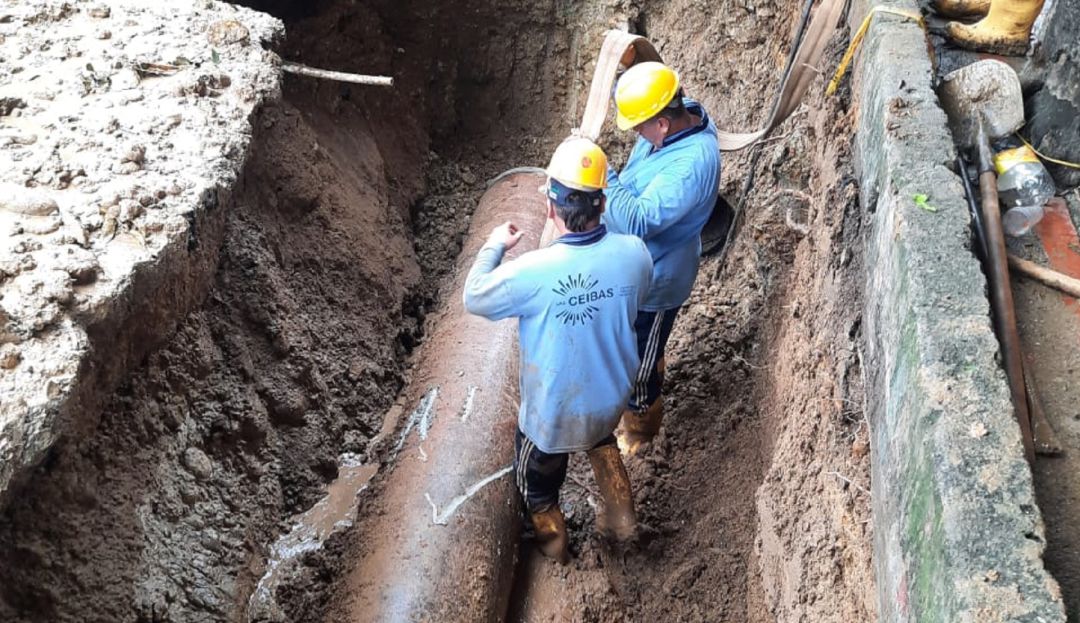Cerca de 80 mil habitantes de las comunas 1-2-3-9, sin el preciado líquido. Cerca de 80 mil habitantes de las comunas 1-2-3-9, sin el preciado líquido.