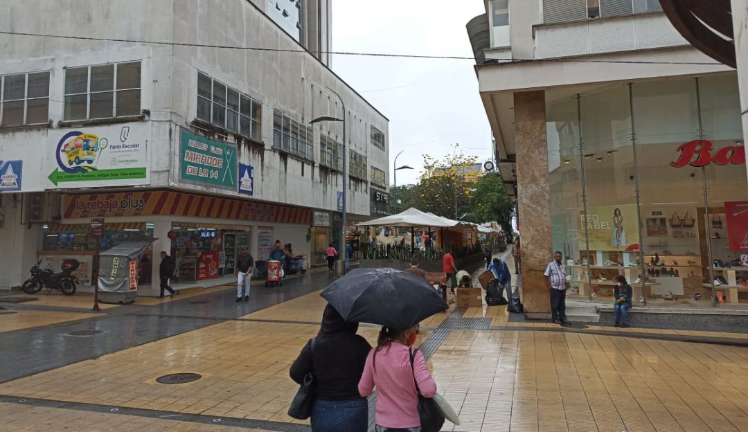 Días de cielo nublado y lluvias en Armenia Días de cielo nublado y lluvias en Armenia