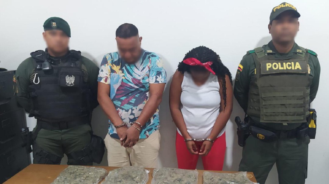 Capturaron a una pareja con dos kilos de marihuana en Cartagena