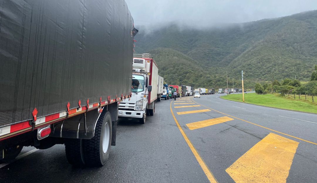 Via Panamericana, colapsó puente de Aguadas II en el km 41 en el trayecto Pasto Mojarras Via Panamericana, colapsó puente de Aguadas II en el km 41 en el trayecto Pasto Mojarras