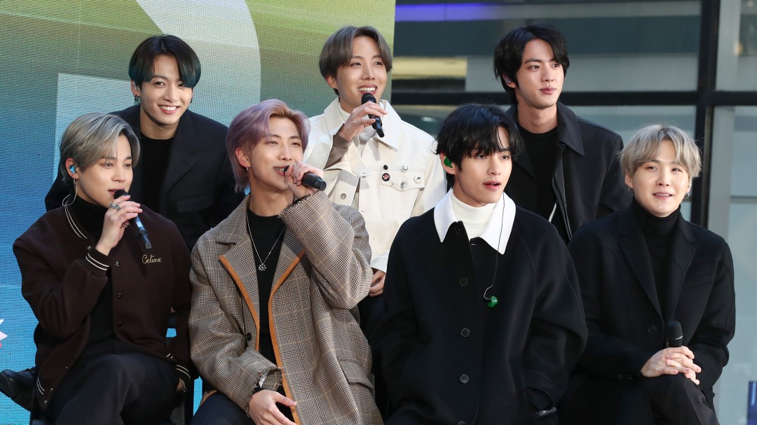 BTS Tomorrow: Letra traducida al español
