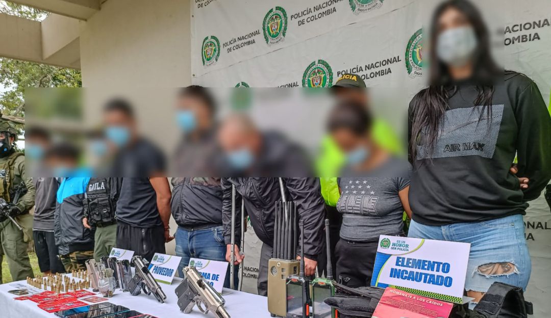 Entre los capturados figuran alias de “Mini o Milagros”, alias “Ester”, alias “Maikol”, alias “Palomo” y alias “Patricia”. Entre los capturados figuran alias de “Mini o Milagros”, alias “Ester”, alias “Maikol”, alias “Palomo” y alias “Patricia”.