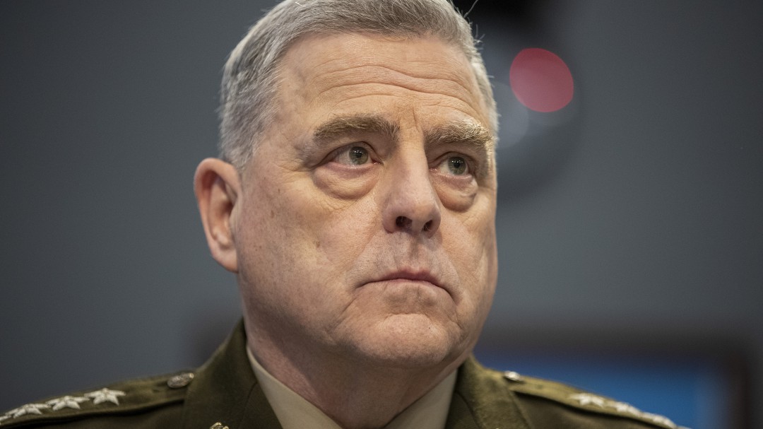 Líderes militares de EE.UU. y Rusia hablaron por primera vez desde invasión