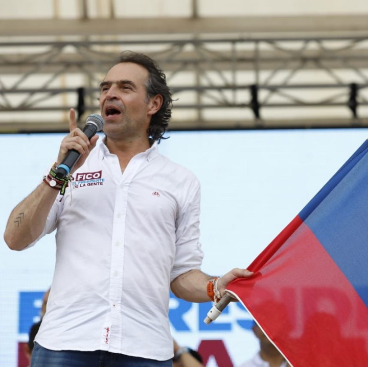 "Fico" Gutiérrez propone reducción en la tarifa de energía en la Costa