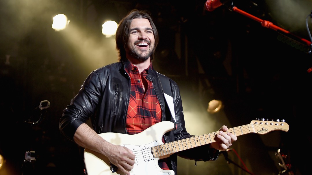 Se celebran 20 años de la publicación de 'Un Día Normal' de Juanes